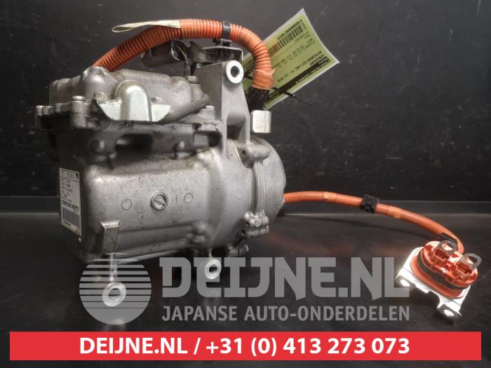 Gebruikte Aircopomp Mitsubishi Outlander (GF/GG) 2.0 16V PHEV 4x4 Prijs € 250,00 Margeregeling aangeboden door V.Deijne Jap.Auto-onderdelen BV