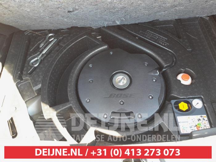 Nissan Qashqai Subwoofer O736328
