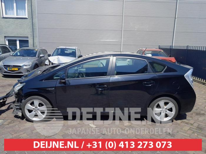 Toyota Prius Extra window 4-door, left O736344