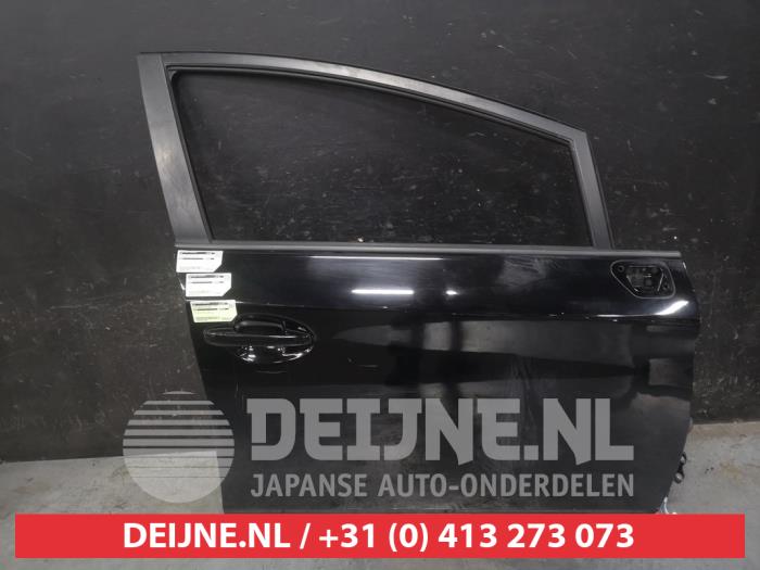 Toyota Prius Tür 4-türig rechts vorne O736357