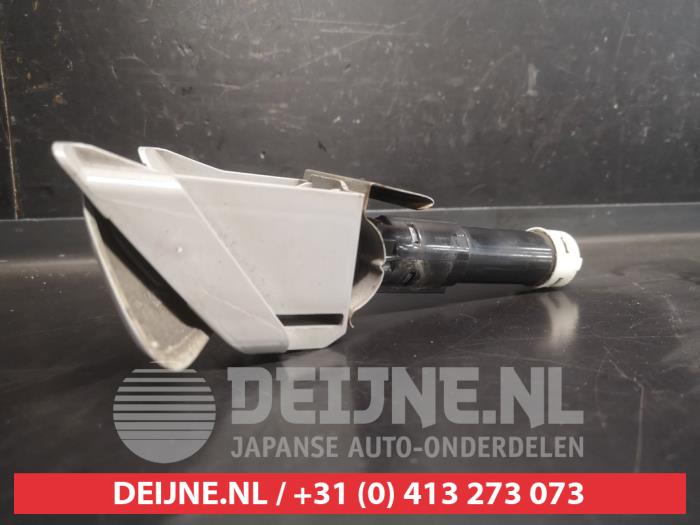 Suzuki Swift Scheinwerfersprüher O736394