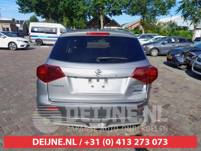 Suzuki Vitara Achterklep reflector links O736410