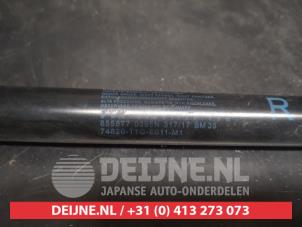 Honda CR-V Gasdemper rechts-achter O736472 foto 3