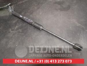 Toyota Aygo X Gasdemper rechts-achter O736478 foto 2