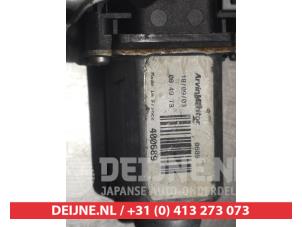 Nissan Almera Ruitmechaniek 4Deurs rechts-achter O291191 foto 3