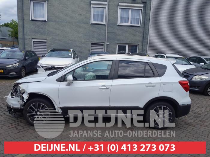 Suzuki SX-4 Dreieckfenster links vorne O736533