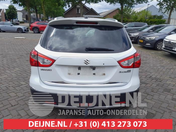 Suzuki SX-4 Heckklappe O736549