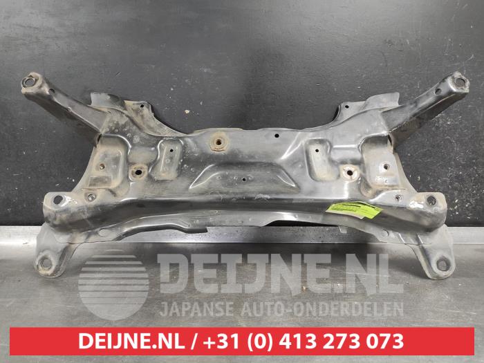 Gebruikte Subframe Toyota Yaris III (P13) 1.5 16V Hybrid Prijs € 200,00 Margeregeling aangeboden door V.Deijne Jap.Auto-onderdelen BV