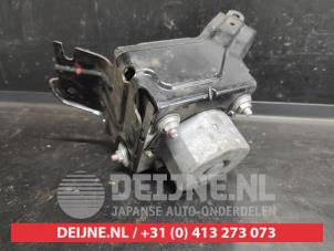 Suzuki Swift ABS pump O736600 photo 3