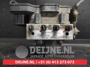 Suzuki Swift ABS pump O736600 photo 2