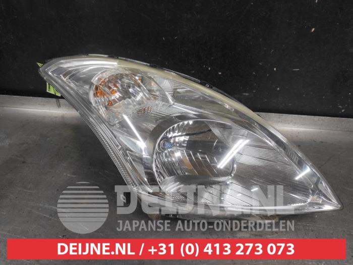 Suzuki Swift Scheinwerfer rechts O736674