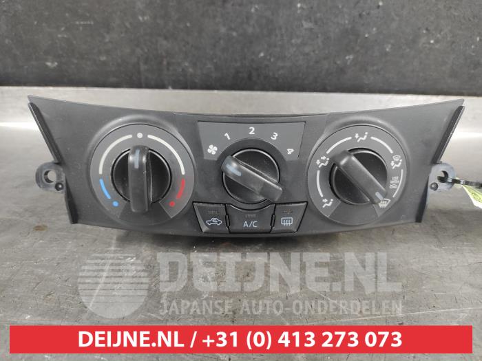Suzuki Swift Heizung Bedienpaneel O736703