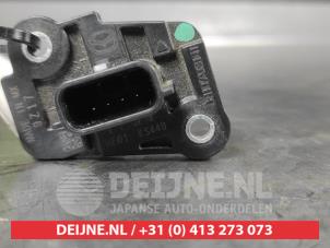 Mazda 3 Air mass meter O736729 photo 2