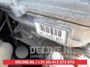 Toyota Auris Engine O736830 photo 2