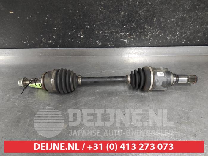 Mazda 3 Aandrijfas links-voor O736866