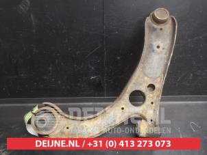 Daihatsu Cuore Querlenker unten rechts vorne O736873 foto 2