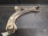 Daihatsu Cuore (L251/271/276) 1.0 12V DVVT Draagarm onder rechts-voor