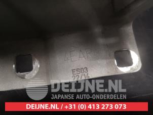 Nissan Qashqai Motorhaube Scharnier O736934 foto 3