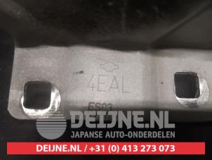 Nissan Qashqai Motorhaube Scharnier O736933 foto 3