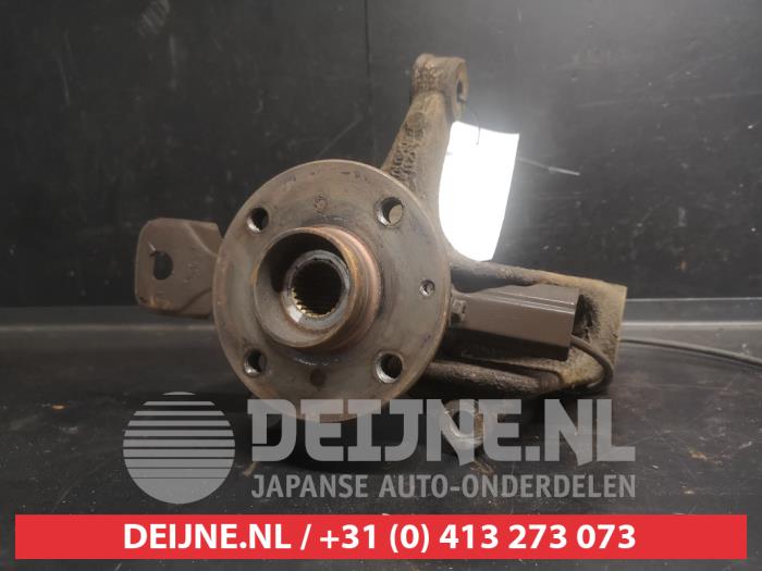 Toyota Aygo Achsschenkel rechts vorne O736937