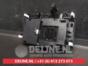 Hyundai Kona Wireless charger O736955 photo 3