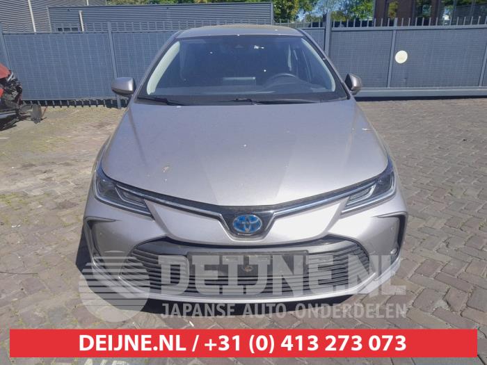 Toyota Corolla Frontscreen O736958