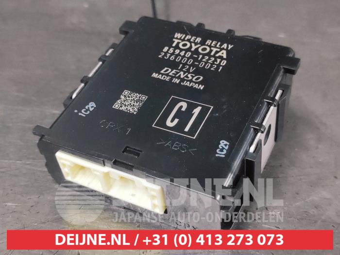 Toyota Corolla Ruitenwisser Module O737026