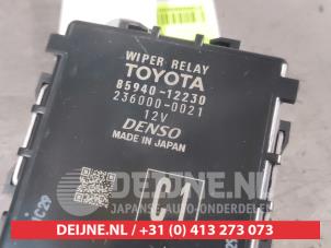 Toyota Corolla Scheibenwischer Modul O737026 foto 2