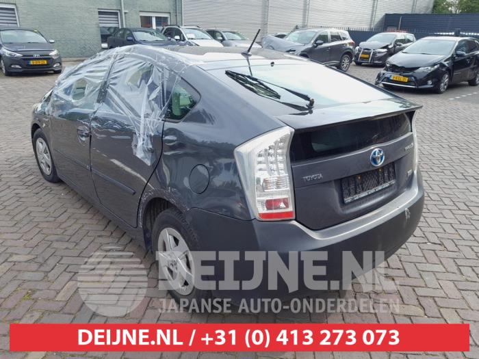 Toyota Prius Extra window 4-door, left O737044