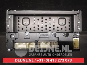 Toyota Prius Radio O737061 photo 3