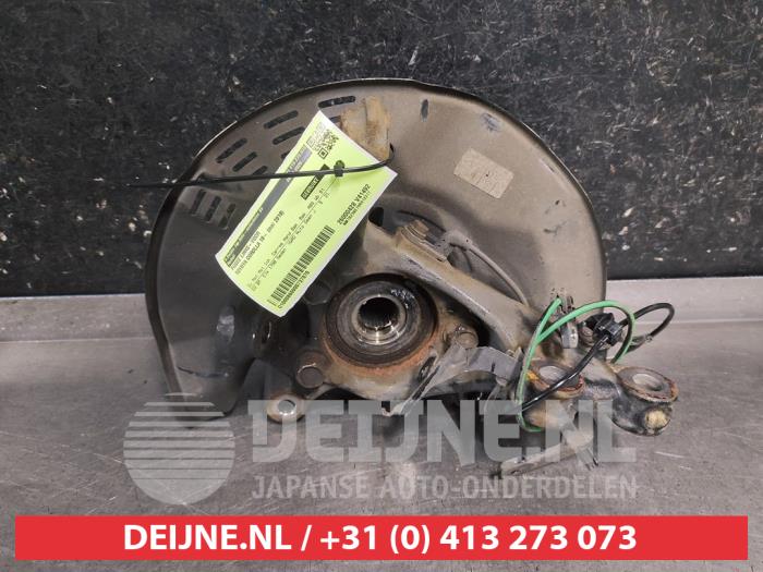 Toyota Corolla Fusee links-voor O737070