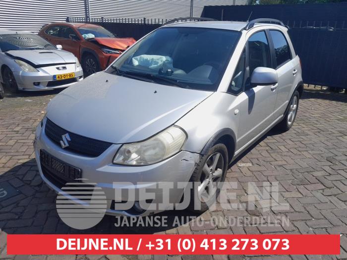 Suzuki SX-4 Nebelscheinwerfer links vorne O737148