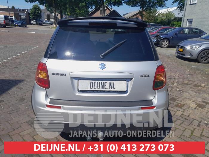 Suzuki SX-4 Tailgate O737171