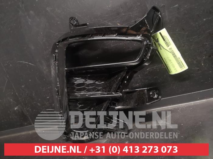 Kia Ceed Sportswagon Bumper grille O737196