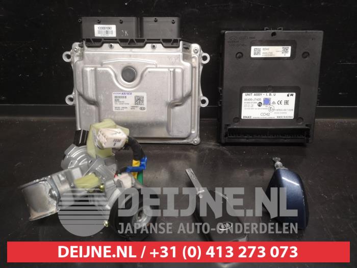 Kia Ceed Sportswagon Engine management computer O737246