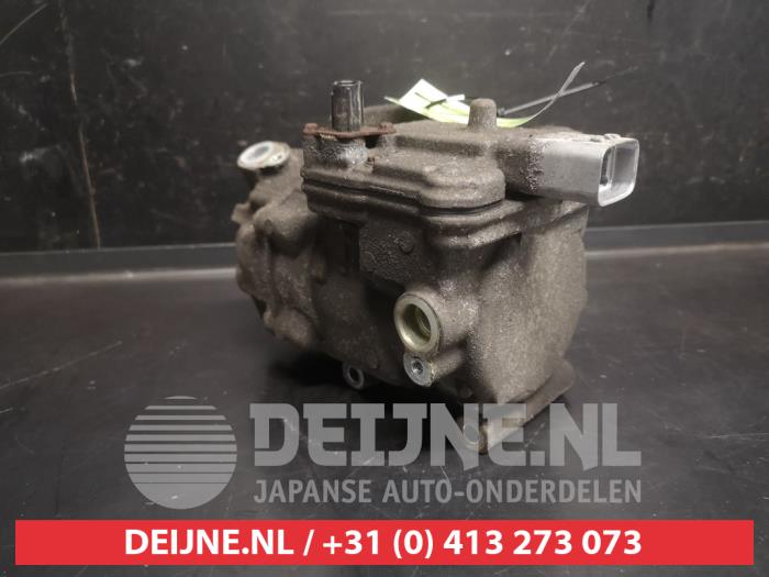 Toyota Prius Air conditioning pump O737263