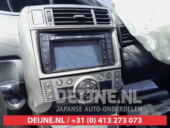 Toyota Verso Heater control panel O737301