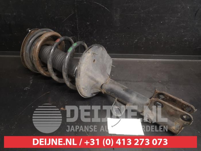 Kia Sportage Stoßdämpferstrebe rechts vorne O737458