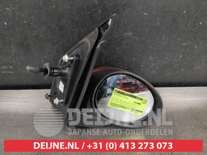 Toyota Aygo Buitenspiegel rechts O737481