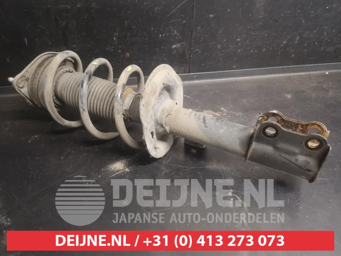 Hyundai Genesis Front shock absorber rod, left O737562