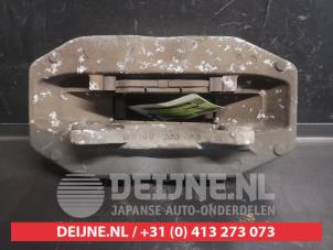 Hyundai Genesis Bremszange links vorne O737567 foto 3