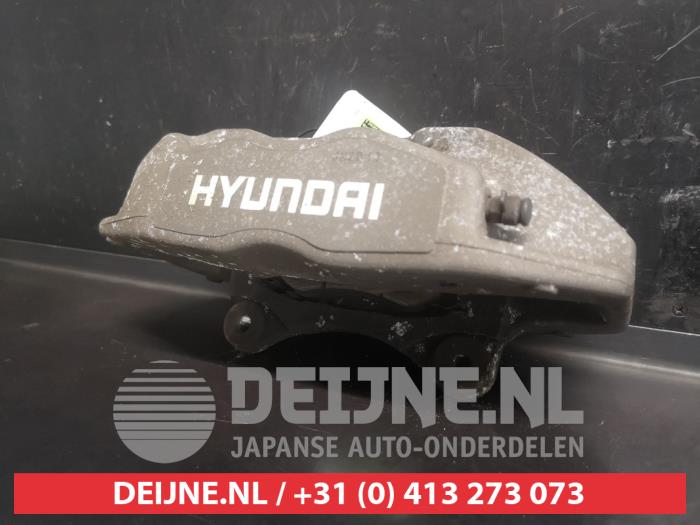 Hyundai Genesis Bremszange rechts vorne O737568