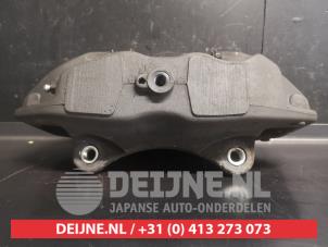 Hyundai Genesis Remklauw (Tang) rechts-voor O737568 foto 2