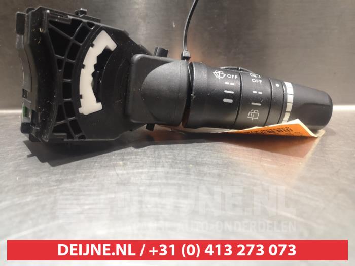 Nissan X-Trail Ruitenwis Schakelaar O309739