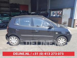 Kia Picanto Kotflügel rechts vorne O737608 foto 2