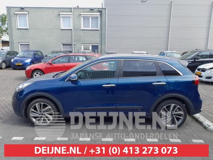 Kia Niro Zusätzliches Fenster 4-türig links hinten O737624