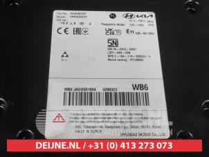 Hyundai Kona Regeleinheit Multi Media O737793 foto 3