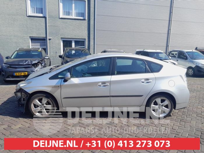 Toyota Prius Türscheibe 4-türig links hinten O737809