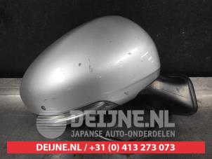 Toyota Prius Wing mirror, right O737829 photo 2