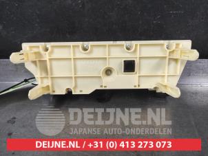 Toyota Prius Heater control panel O737833 photo 2